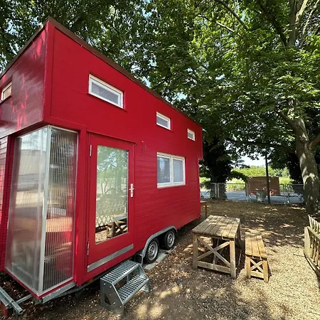 Basecamp Bonn-3
